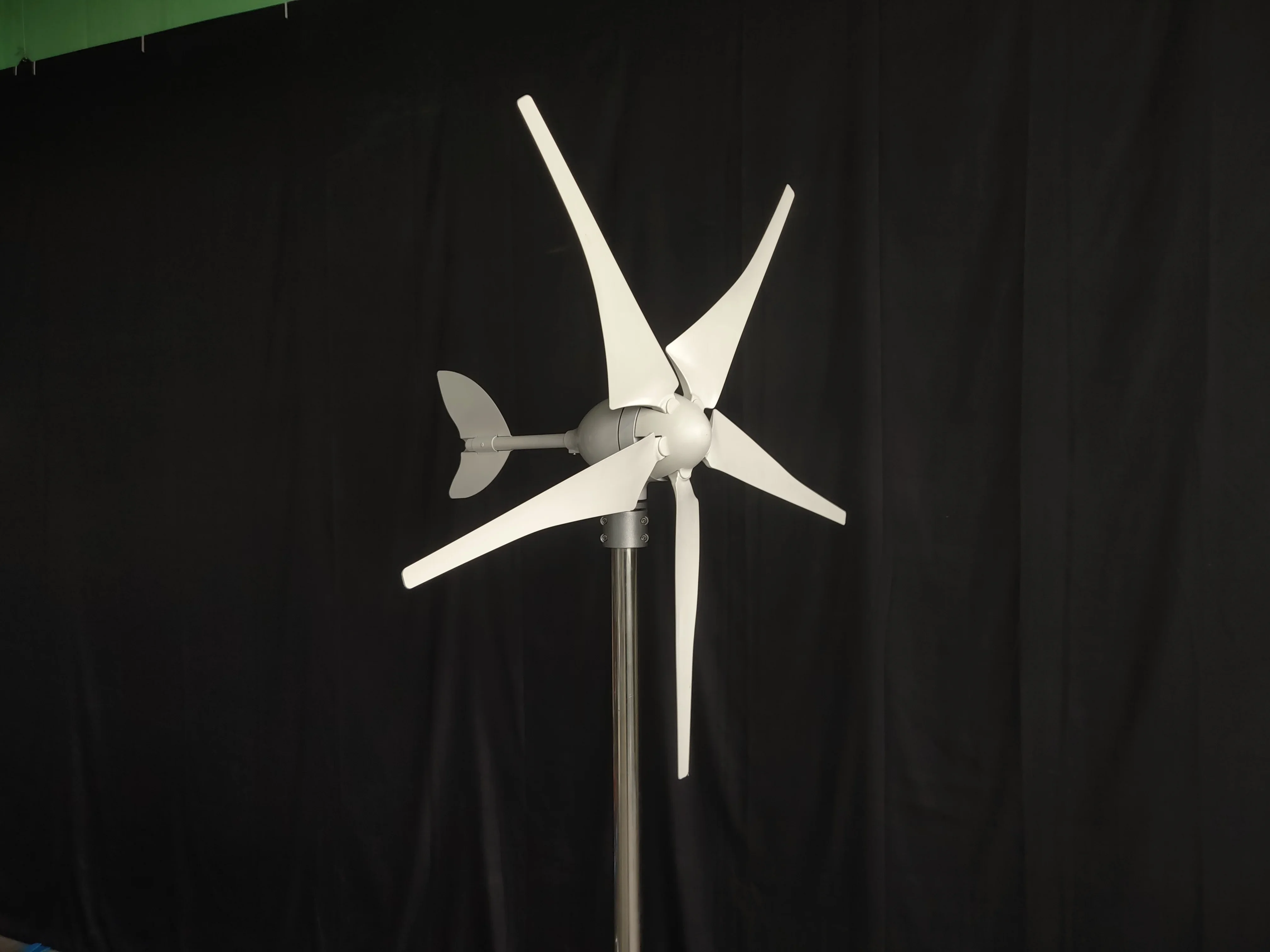 좋은 가격의 재생 가능 대체 에너지 발전기 저속 600 - Renewable Energy Price 리뷰 및 가격