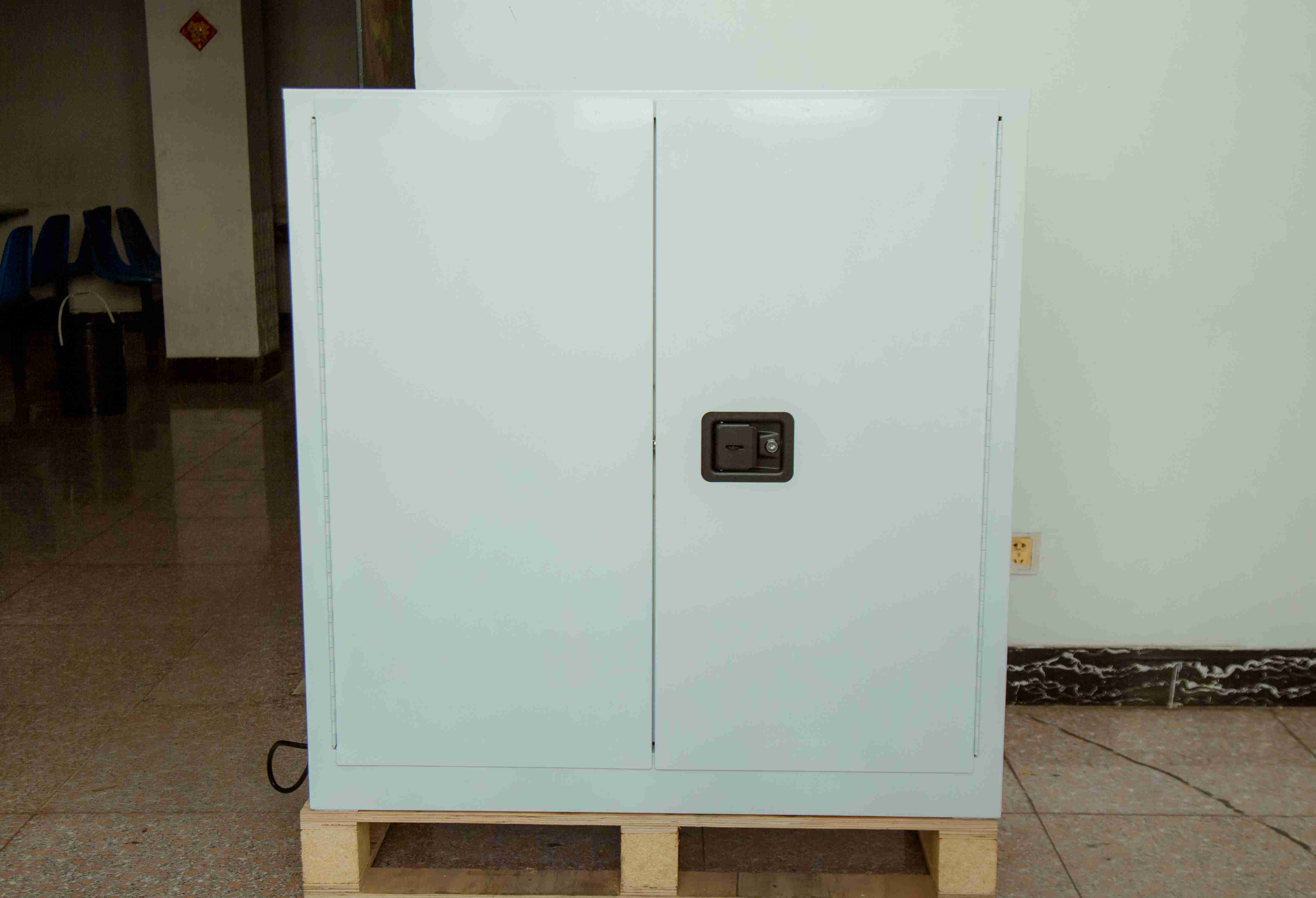 전문 제조 랙 장착형 에너지 저장 리튬 배터리 분배 박 - Energy Storage Rack 리뷰 및 가격